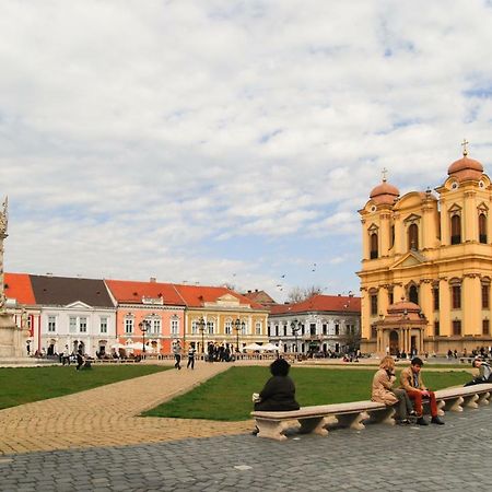 City Light Apartment Timisoara Esterno foto