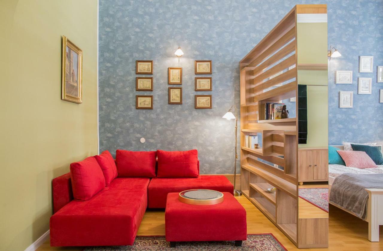 City Light Apartment Timisoara Esterno foto